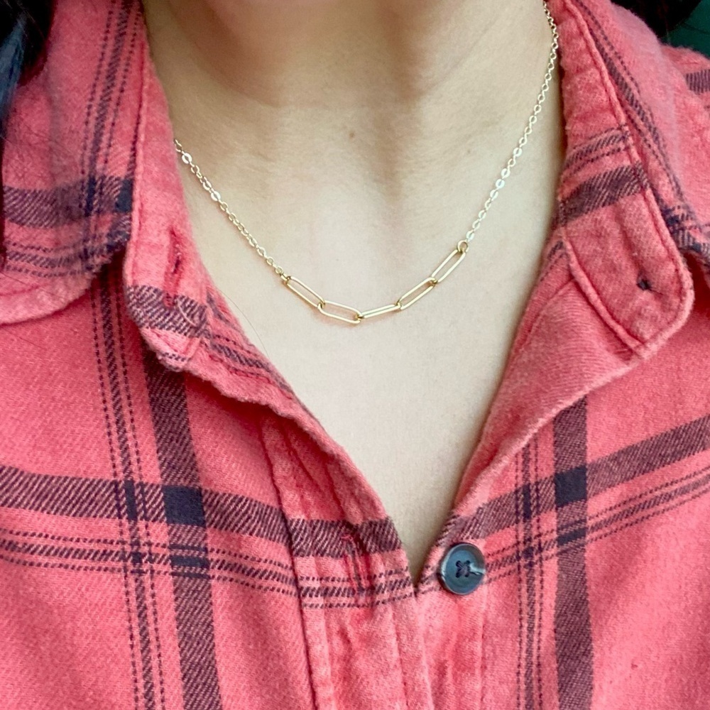 ✨Handmade/Handcrafted Dainty 18k Gold Plated Necklace - Picture 3 of 3